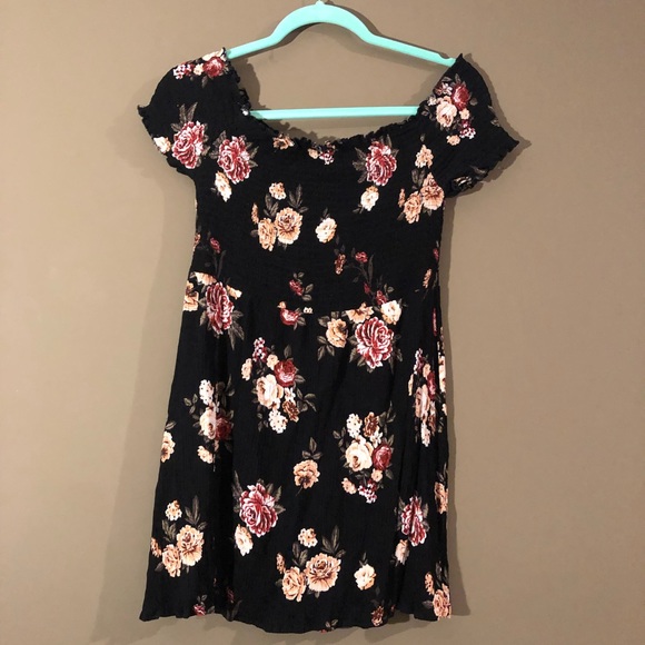 Timing Dresses Timing Floral Off The Shoulder Dress Size L Poshmark
